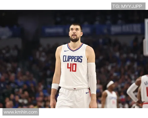 太阳击败快船，祖巴茨+2崭露头角，篮板劣势令人担忧